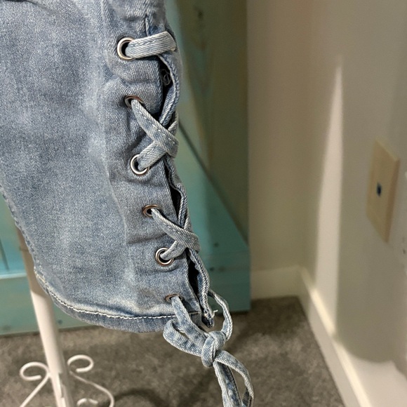 True Religion Women's Blue Jeans with Lace-Up Detail - Picture 3 of 6